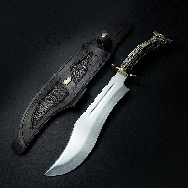 Faca Bowie em Chifre de Cervo c/ Bainha - Elmo