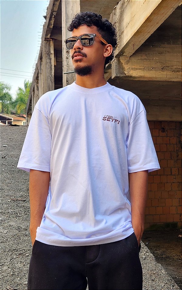 Camiseta Oversized Estampa I Feel - Branco