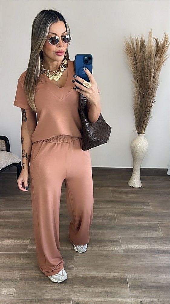CONJUNTO GIOVANA