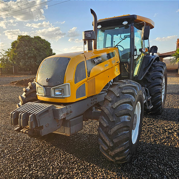 TRATOR VALTRA BH 180 - ANO 2017