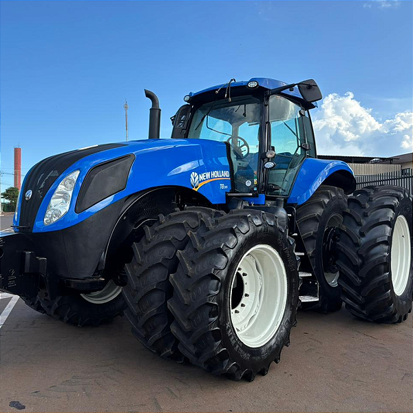 TRATOR NEW HOLLAND T8 385 - ANO 2014