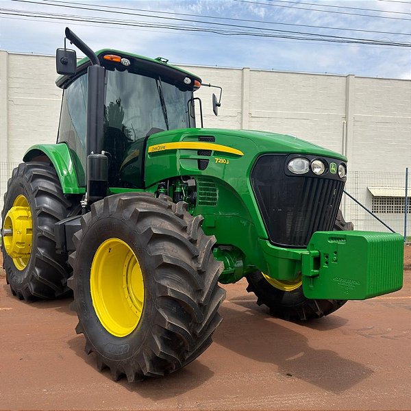 TRATOR JOHN DEERE 7230 (230 CV) - ANO 2020