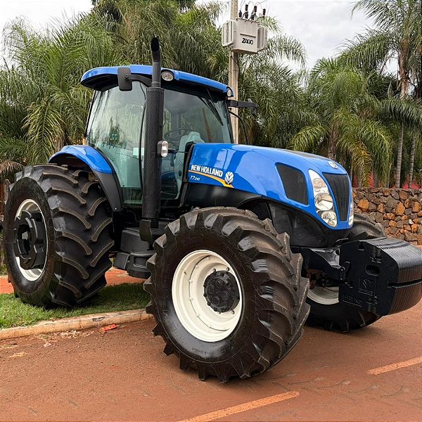 TRATOR NEW HOLLAND T7 240 - Ano 2018