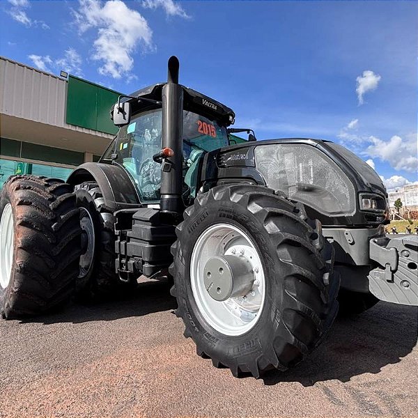 TRATOR VALTRA S353 - Ano 2015