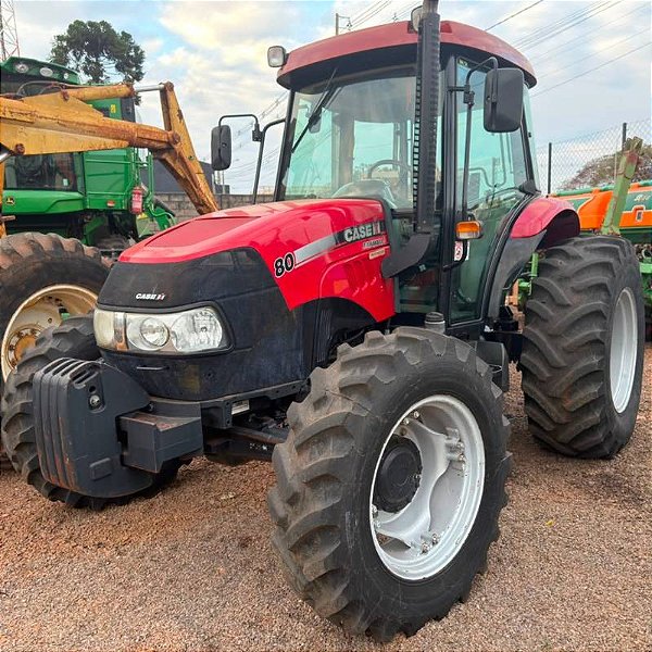 TRATOR CASE FARMALL 80 - Ano 2017