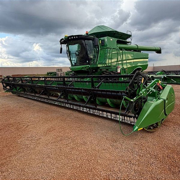 COLHEITADEIRA JOHN DEERE S660 - Ano 2016