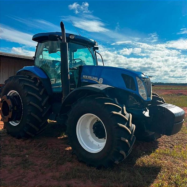 TRATOR NEW HOLLAND T7 240 - Ano 2018