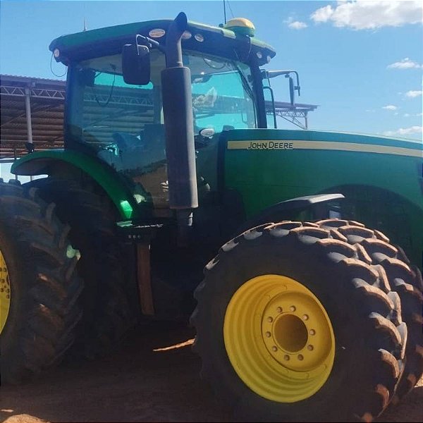 TRATOR JOHN DEERE 8295R - Ano 2021