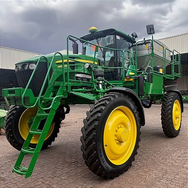 DISTRIBUIDOR DE NUTRIENTES JOHN DEERE M4040DN - Ano 2020