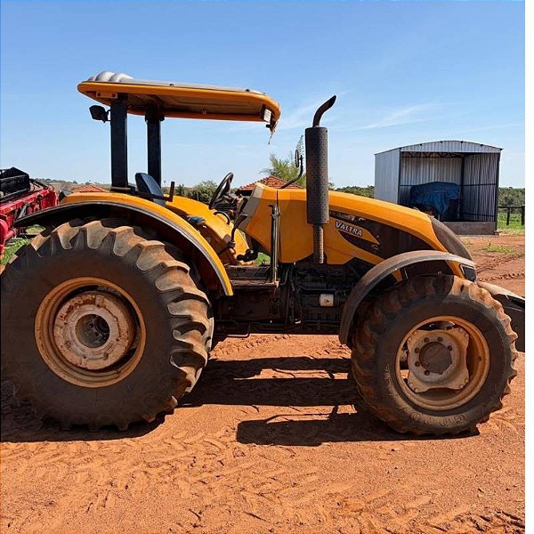 TRATOR VALTRA A124 - Ano 2020