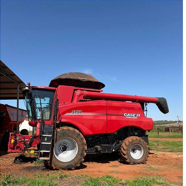 COLHEITADEIRA CASE 5150 - Ano 2022