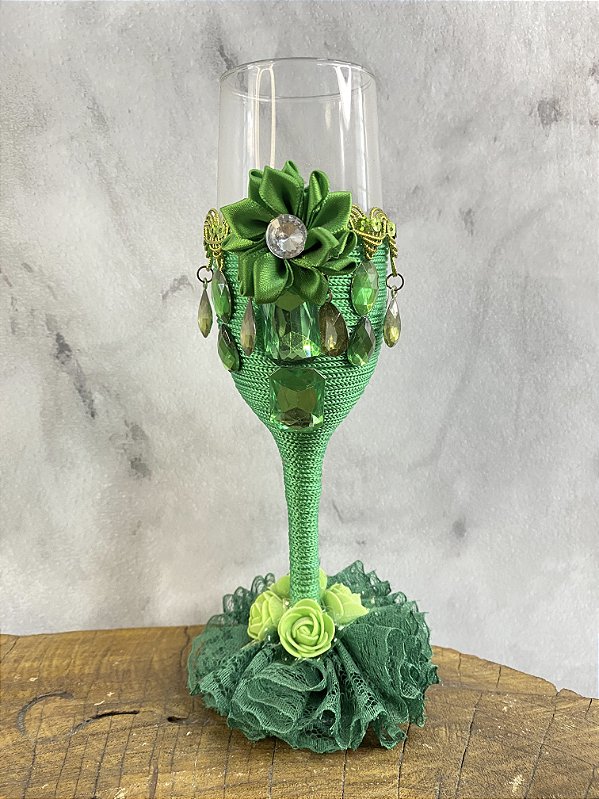 TAÇA LUXO VERDE