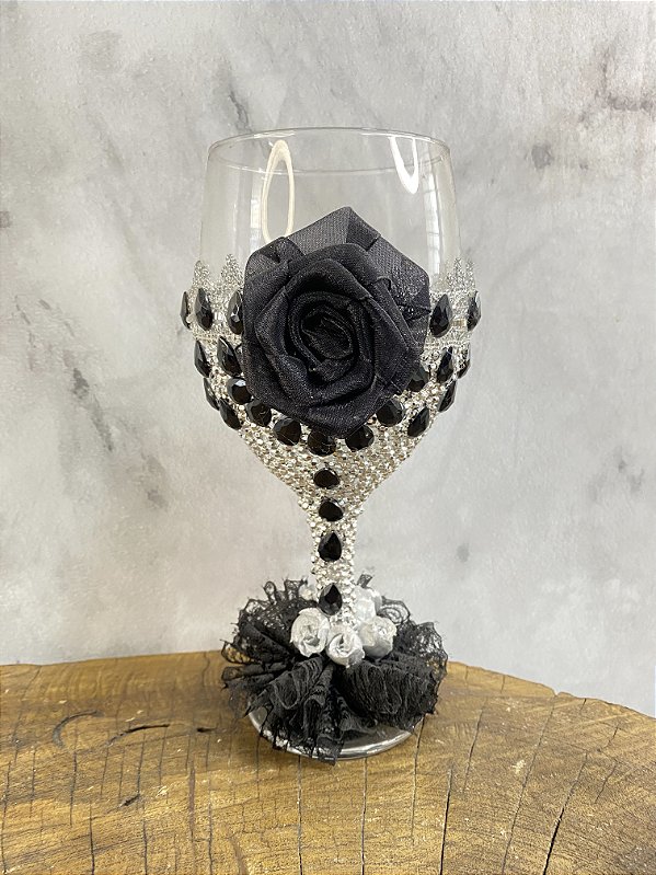 TAÇA LUXO PRATA COM PRETO