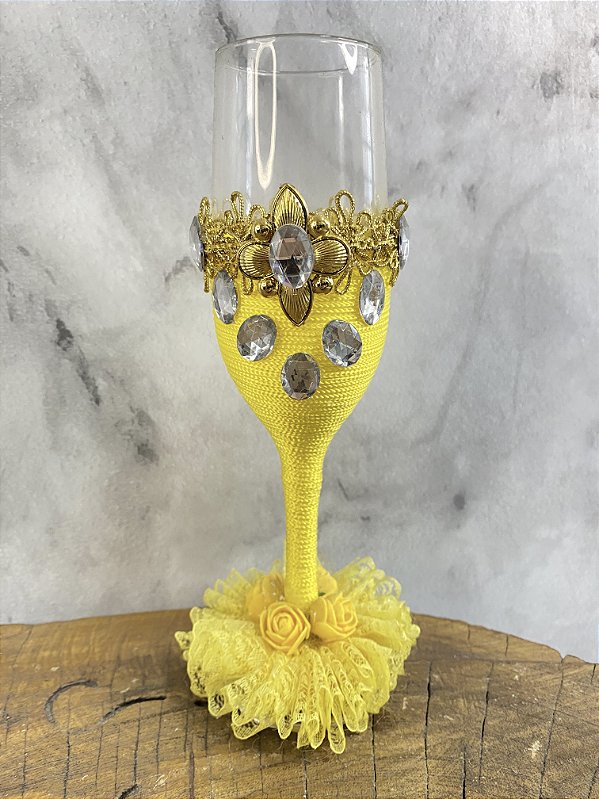 TAÇA LUXO AMARELA