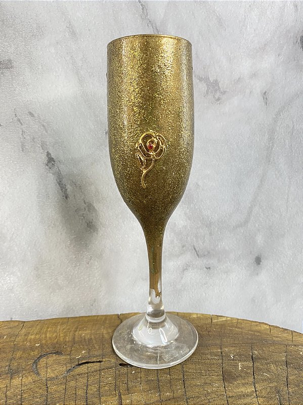 TAÇA DOURADA