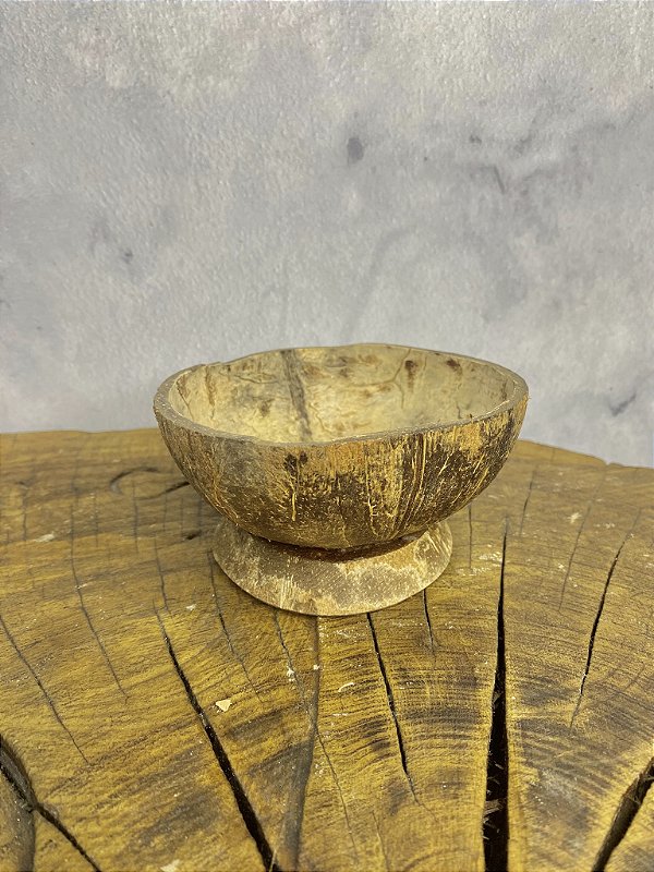 Coité/Cuia de Coco com base