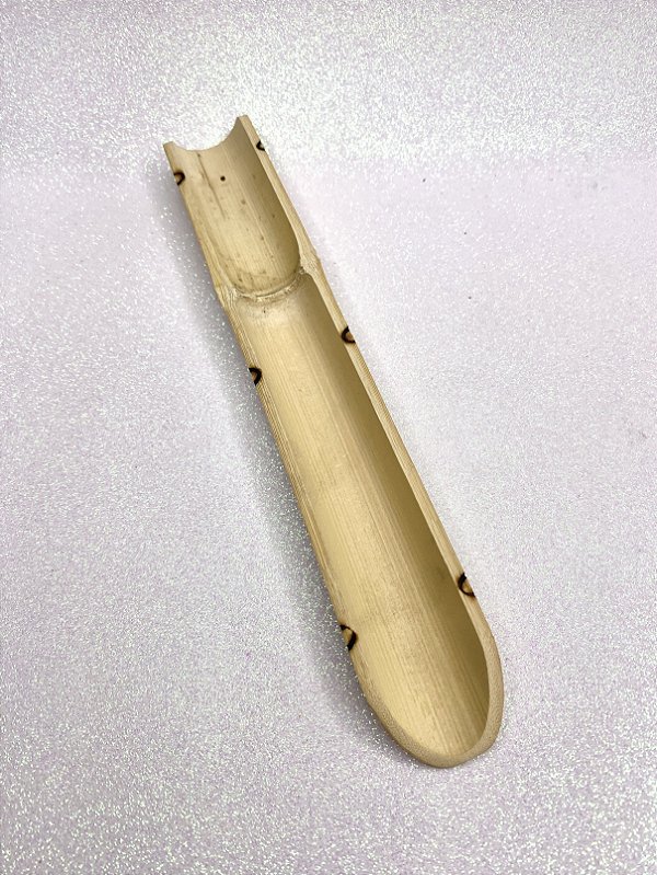 Incensário de Bambu