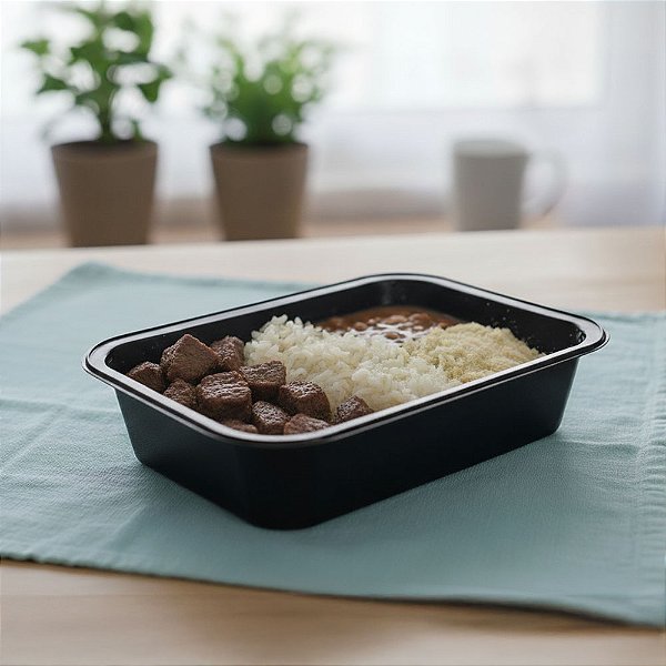 Caseirinho Bovino: Baby Beef com Arroz Branco, Feijão Carioca e Farofa de Cebola | 300g