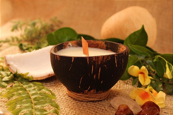 Vela Aromática 100% vegana, blend cera de coco e pavio de madeira, peso aprox 200 grs