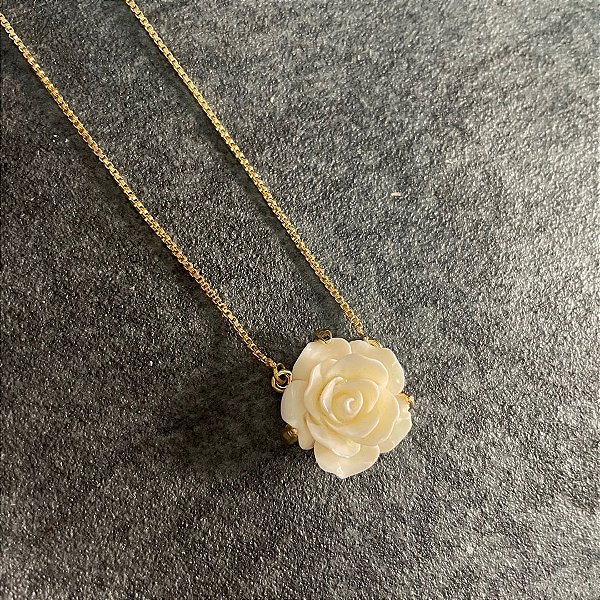 CORDAO ROSINHA RESINA