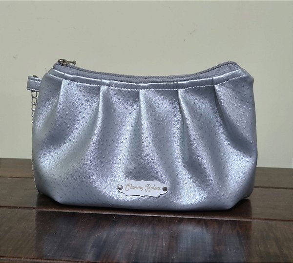 Clutch Luxo- bolsa de mão - Prateada- couro ecológico