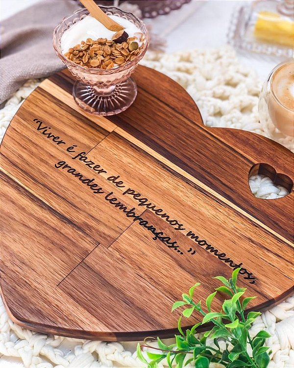 Tábua Coração Personalizada 29x25,5cm