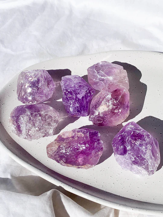 Ametista extra natural bruta - transmutação e espiritualidade - 30 a 65g