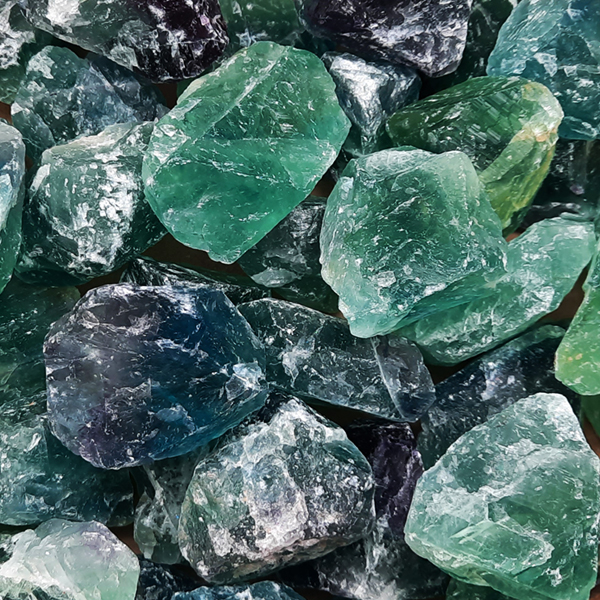 Fluorita natural bruta - superação e purificação - 30 a 55g