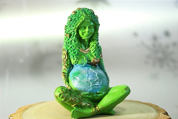 Mini Estátua Deusa Mãe Gaia 7 x 5,5 x 4,5cm