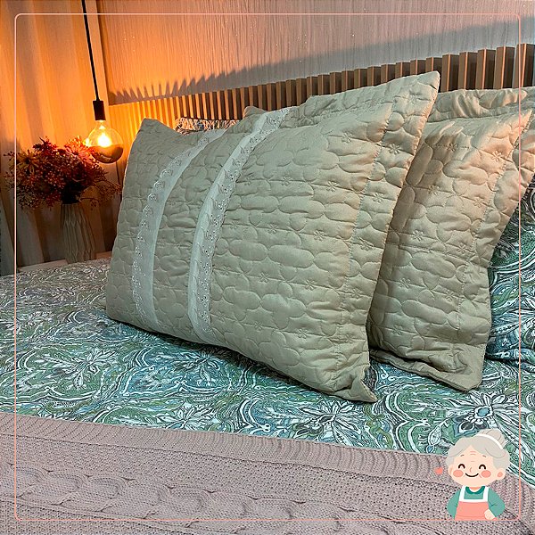 02 Porta Travesseiros Matelado Bege Dupla Renda Central com Ziper