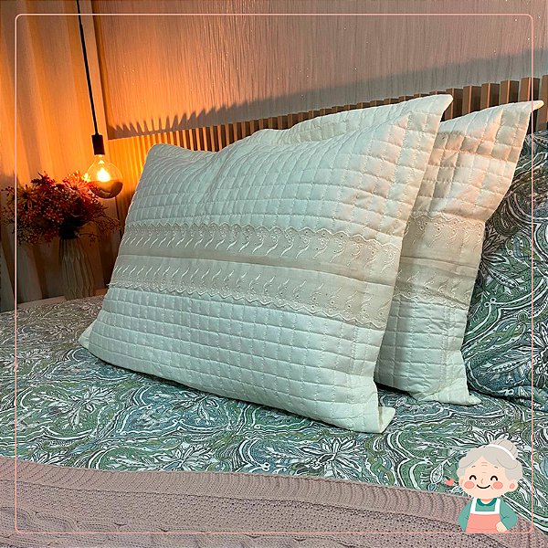 02 Porta Travesseiros Matelado Creme Renda Central com Ziper