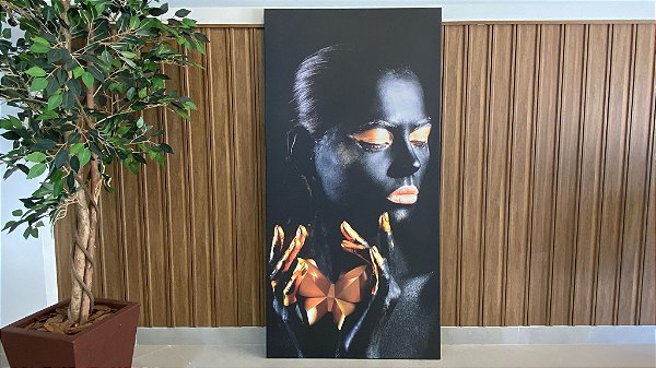 Quadro Decorativo Mulher Negra; Medida 75x150cm; Sem Moldura