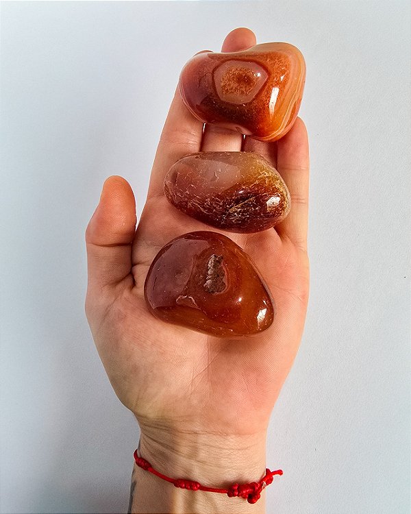 Ágata de Fogo Rolada G - Coragem, autoconfiança e disposição