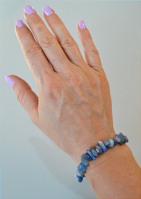 Pulseira de Quartzo Azul - Paciência, Comunicação, Medos, Sabedoria e Compreensão