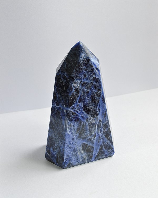 Ponta de Sodalita - Peça única PSODA01 325g - Direcionamento, Clareza Mental, Decisões, Discernimento