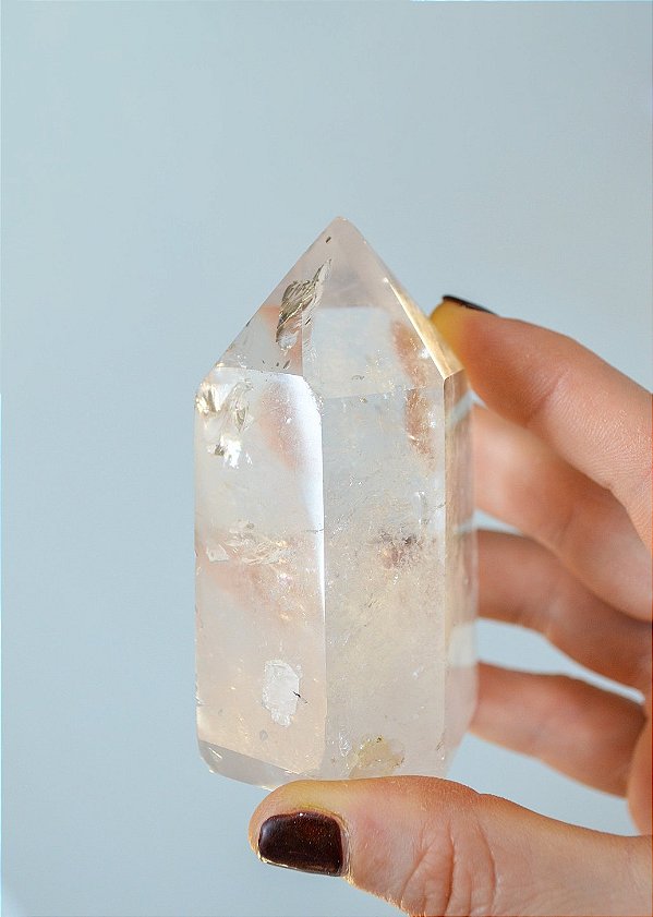 Ponta de Quartzo Cristal 220 a 270g - Intensificador, Iluminação, Energização e Purificação