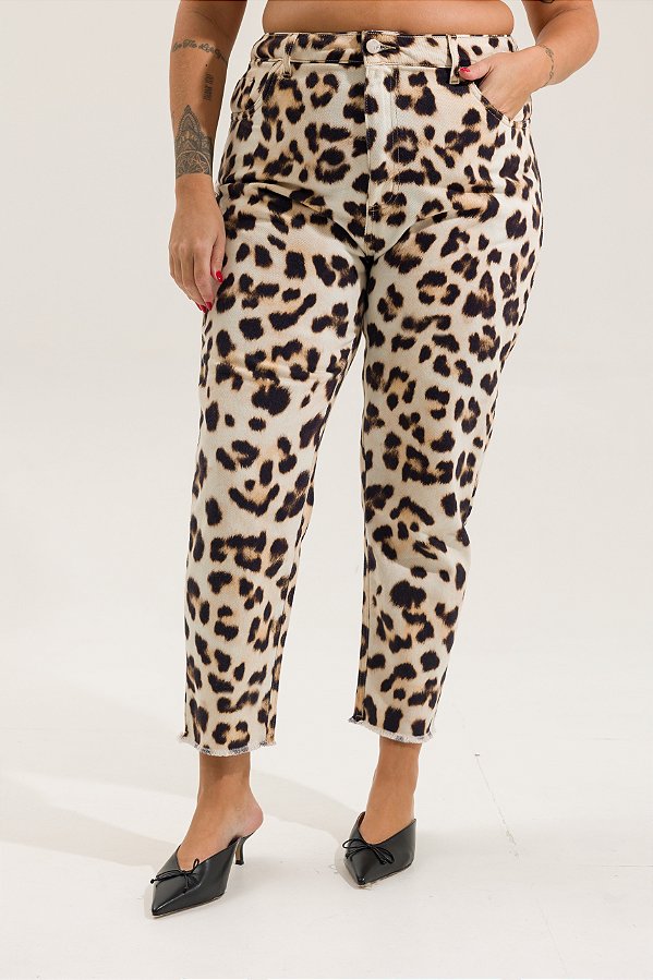 Calça Mom Jeans Plus Size Animal Print