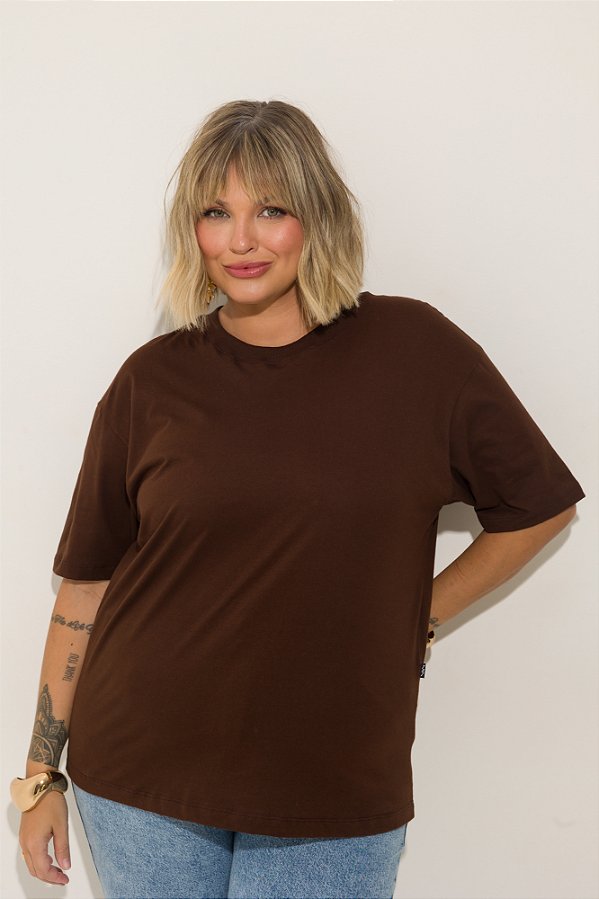 Camiseta Basic Marrom