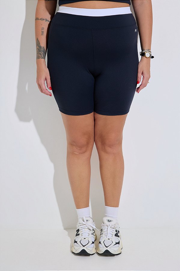 Bermuda Fitness Plus Size Duo Preto e Branco