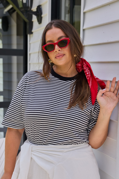 Camiseta Basic Listrada Preta