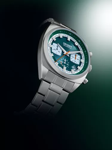 Relógio Orient Solartech Cronógrafo Neo Vintage MBSSC269 E1SX
