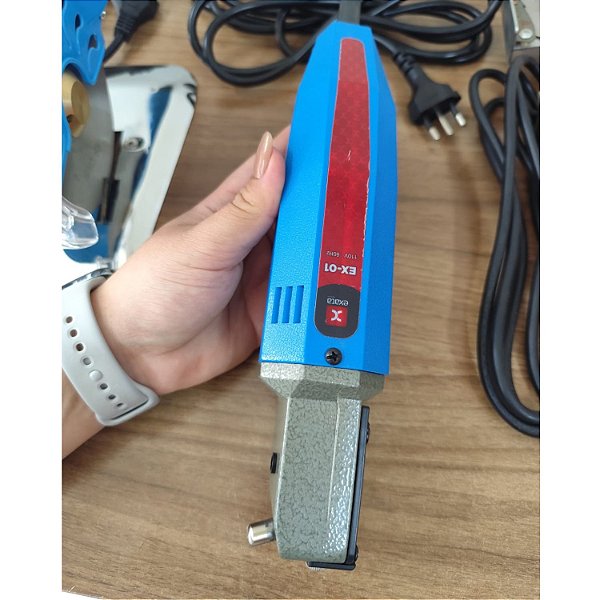 Máquina De Corte Bananinha 2 Polegadas Exata - EX-01