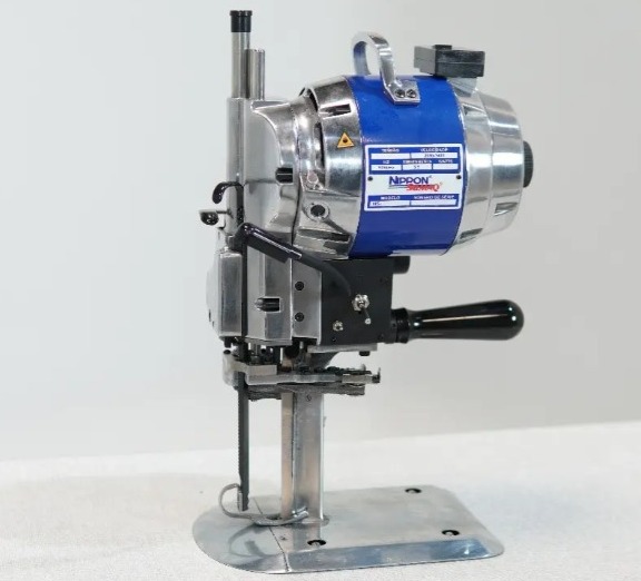Maquina de Cortar Tecidos Manual Faca 8" - Modelo NS-3 8" Nippon (220v)