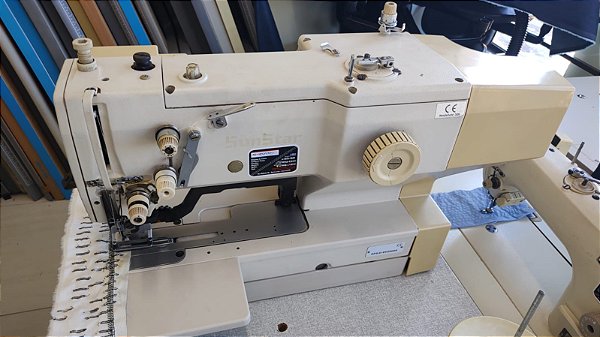 Máquina Caseadeira Plana Eletrônica Direct drive 220v - Modelo KM3000 Sunstar Usada