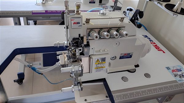 Máquina Overlok Ponto Cadeia Cilindrica Para Gola Pneumática - Modelo EXT5114D-62S Jakesew