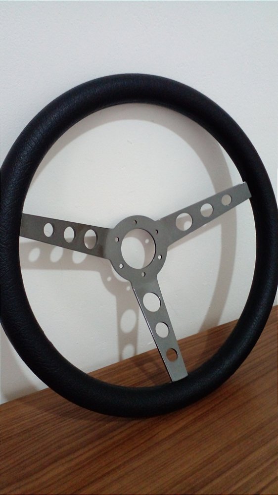 Volante Esportivo Universal Grafite sem Cubo