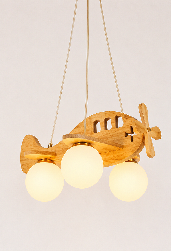 Pendente Infantil Avião Em Madeira Com 3 Globos Foscos Lustre Decorativo Para Quarto De Criança