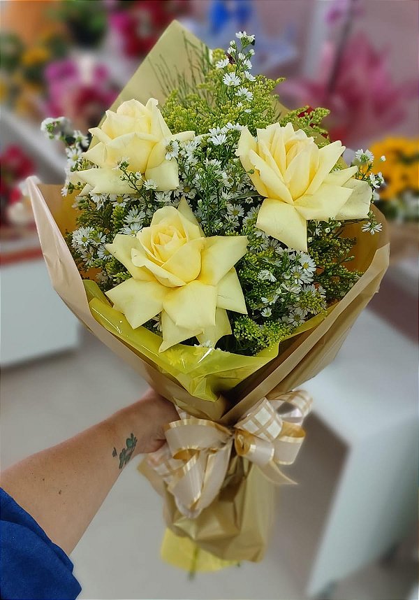 Buquê Trio de Rosas Amarelas