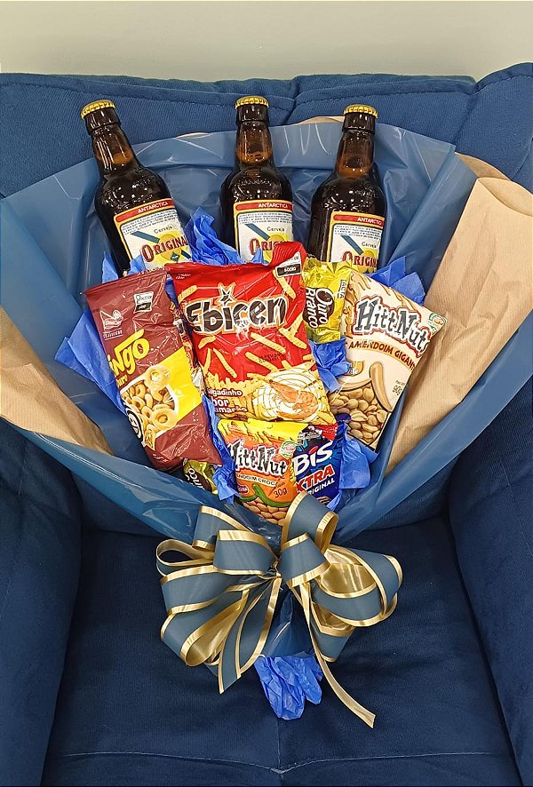 Buquê de Cervejas com Salgadinhos e Chocolate