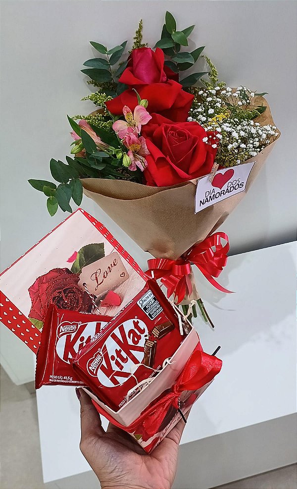 Kit Mimo de Rosas com Chocolate Kit Kat